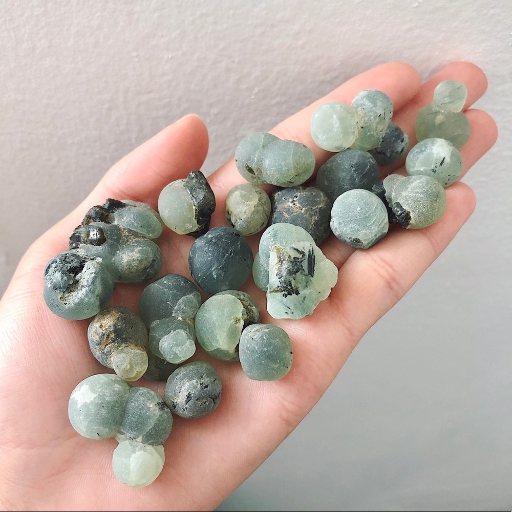 7pcs • Small Rough Prehnite Nodules